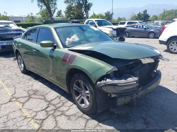 2C3CDXBG4JH157908 2018 DODGE CHARGER - Image 1