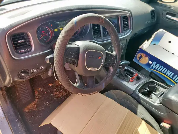 2C3CDXBG4JH163725 2018 DODGE CHARGER - Image 8
