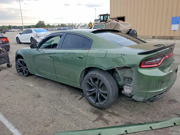 2C3CDXBG4JH164227 2018 DODGE CHARGER - Image 2