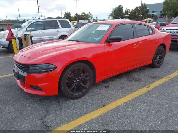 2C3CDXBG4JH185191 2018 DODGE CHARGER - Image 2