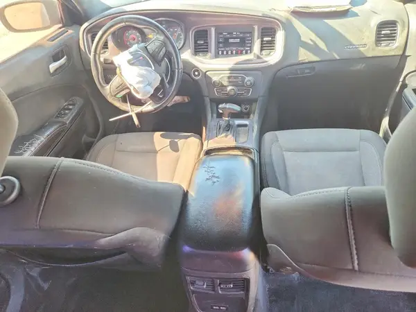 2C3CDXBG4JH185949 2018 DODGE CHARGER - Image 8
