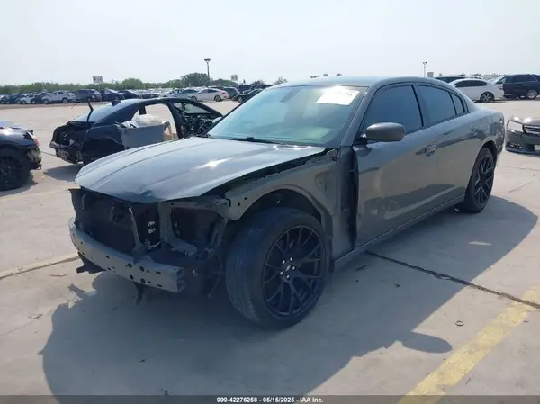 2C3CDXBG4JH186471 2018 DODGE CHARGER - Image 2