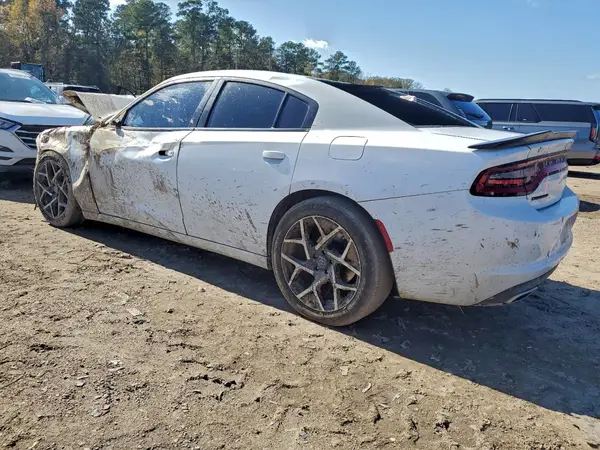 2C3CDXBG4JH187572 2018 DODGE CHARGER - Image 2