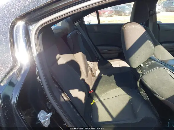 2C3CDXBG4JH206668 2018 DODGE CHARGER - Image 8
