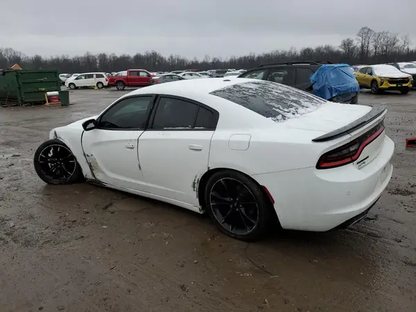 2C3CDXBG4JH217959 2018 DODGE CHARGER - Image 2