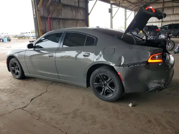 2C3CDXBG4JH273898 2018 DODGE CHARGER - Image 2