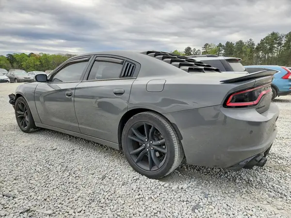 2C3CDXBG4JH329340 2018 DODGE CHARGER - Image 2