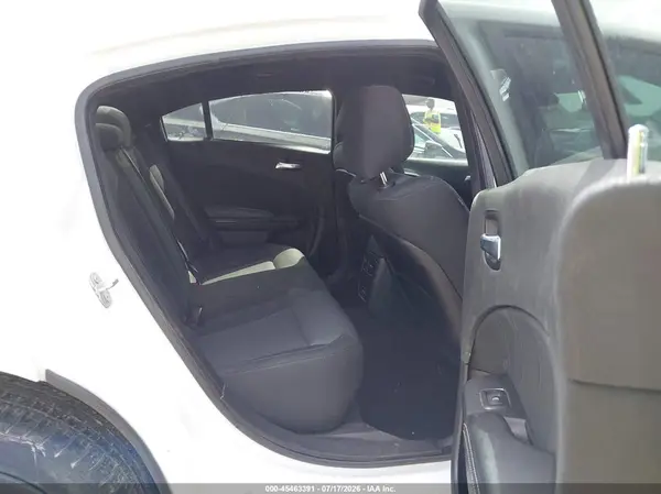 2C3CDXBG4KH553161 2019 DODGE CHARGER - Image 8