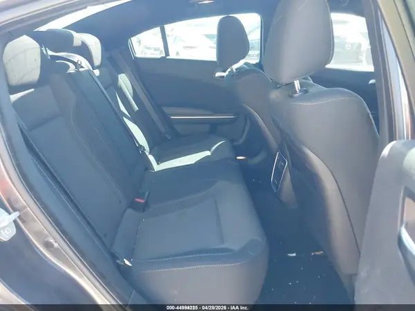 2C3CDXBG4KH628201 2019 DODGE CHARGER - Image 8