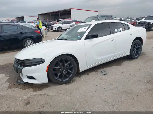 2C3CDXBG4KH634872 2019 DODGE CHARGER - Image 2