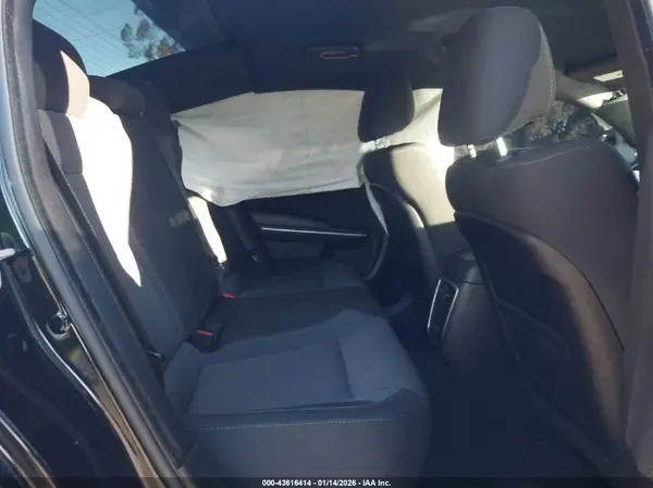 2C3CDXBG4KH668309 2019 DODGE CHARGER - Image 8