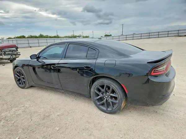 2C3CDXBG4KH670657 2019 DODGE CHARGER - Image 2