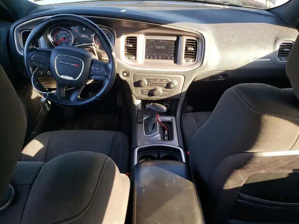2C3CDXBG4KH673445 2019 DODGE CHARGER - Image 8