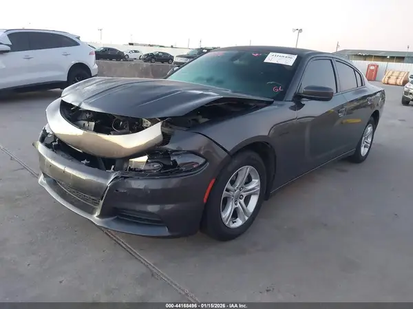 2C3CDXBG4KH674532 2019 DODGE CHARGER - Image 2