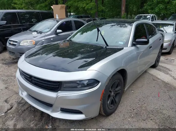 2C3CDXBG4KH695414 2019 DODGE CHARGER - Image 2