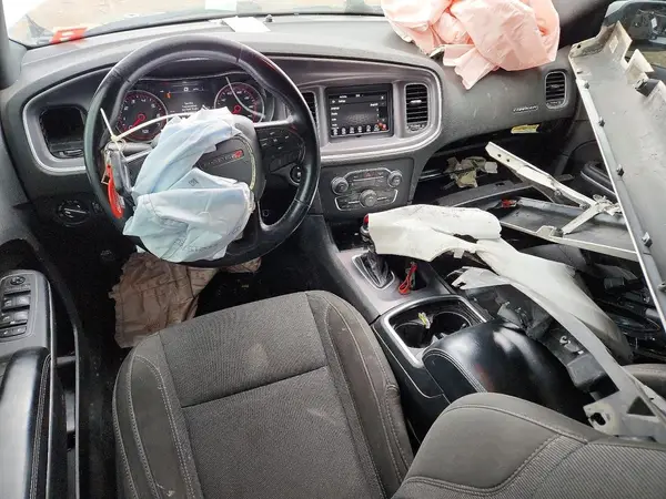2C3CDXBG4KH707237 2019 DODGE CHARGER - Image 8