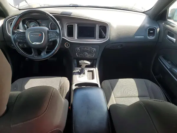 2C3CDXBG4KH707609 2019 DODGE CHARGER - Image 8