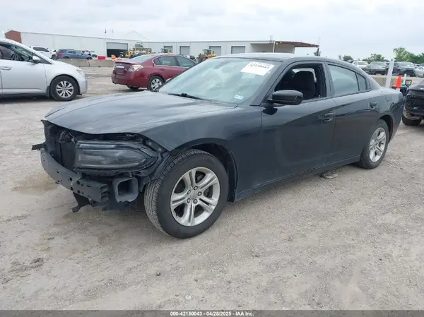 2C3CDXBG4KH707786 2019 DODGE CHARGER - Image 2