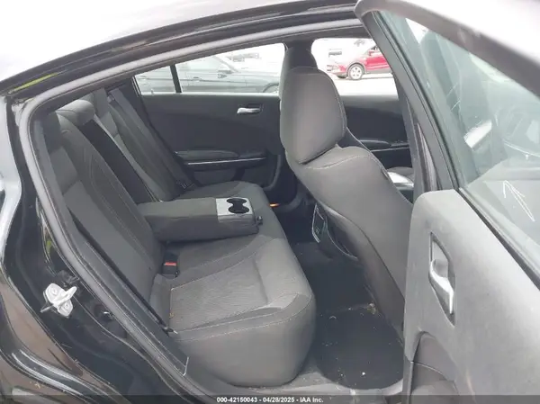 2C3CDXBG4KH707786 2019 DODGE CHARGER - Image 8