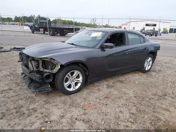 2C3CDXBG4KH709392 2019 DODGE CHARGER - Image 2