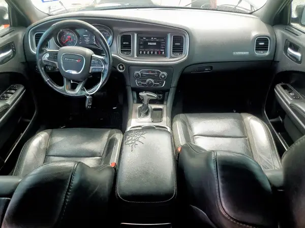 2C3CDXBG4KH711529 2019 DODGE CHARGER - Image 8