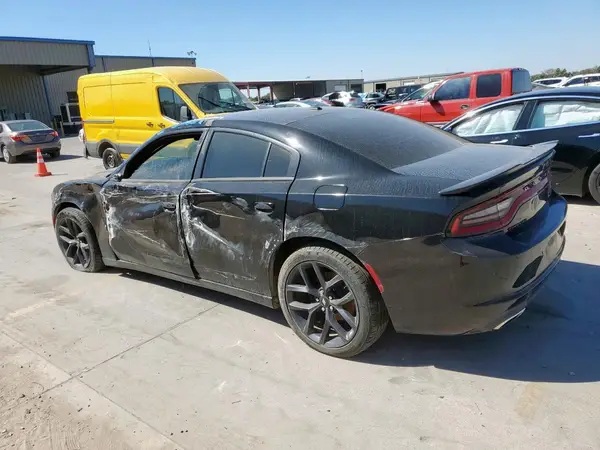 2C3CDXBG4KH715306 2019 DODGE CHARGER - Image 2