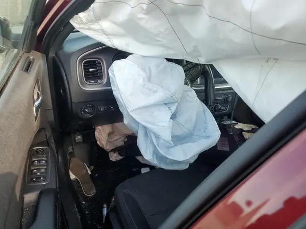 2C3CDXBG4KH717444 2019 DODGE CHARGER - Image 8