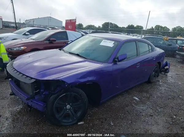 2C3CDXBG4KH723258 2019 DODGE CHARGER - Image 2
