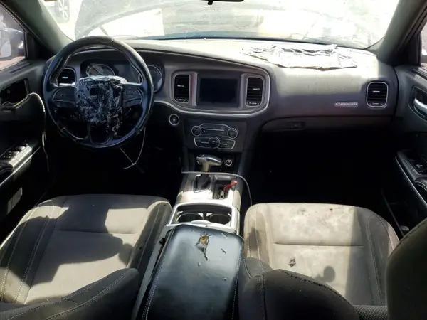 2C3CDXBG4KH724717 2019 DODGE CHARGER - Image 8