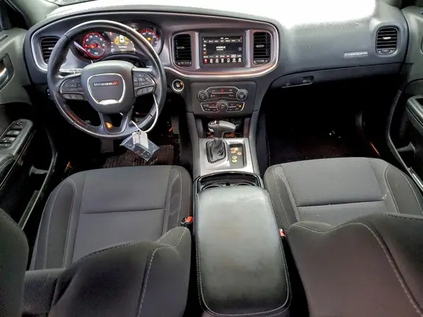 2C3CDXBG4KH732607 2019 DODGE CHARGER - Image 8