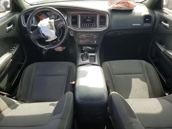 2C3CDXBG4KH734700 2019 DODGE CHARGER - Image 8