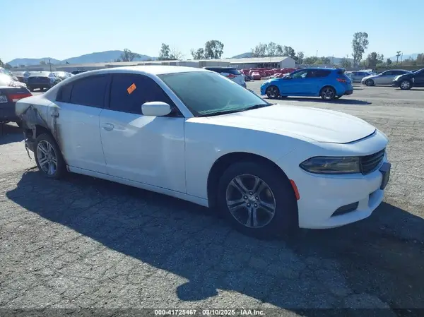 2C3CDXBG4KH736723 2019 DODGE CHARGER - Image 1