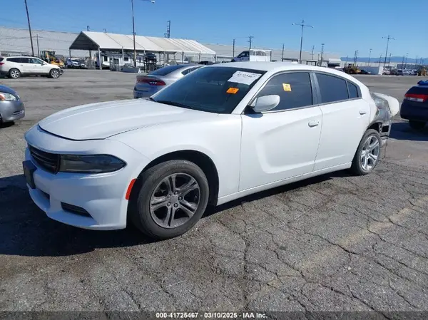 2C3CDXBG4KH736723 2019 DODGE CHARGER - Image 2