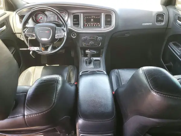 2C3CDXBG4KH746829 2019 DODGE CHARGER - Image 8