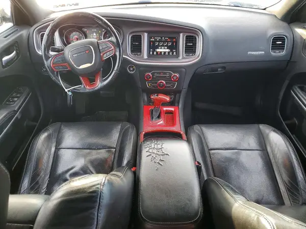 2C3CDXBG4KH753280 2019 DODGE CHARGER - Image 8