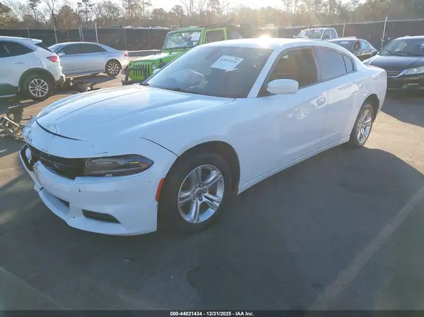 2C3CDXBG4LH134177 2020 DODGE CHARGER - Image 2