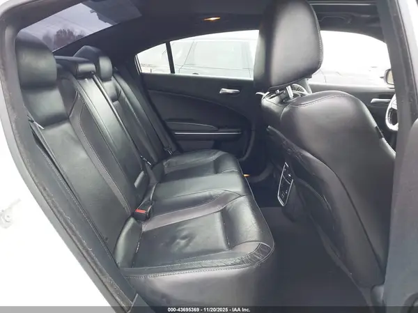 2C3CDXBG4LH143803 2020 DODGE CHARGER - Image 8