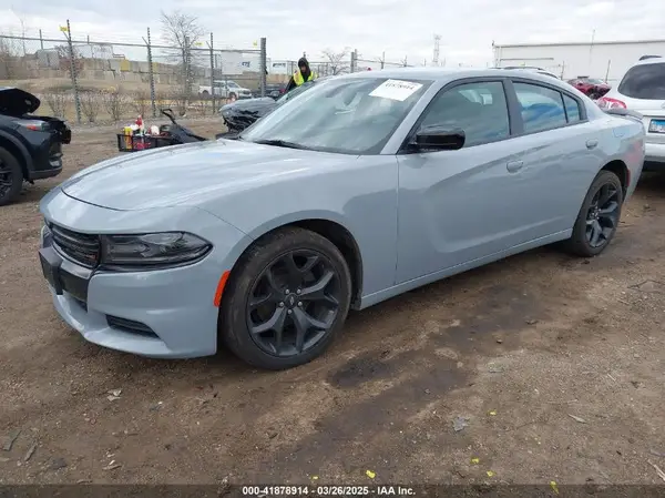 2C3CDXBG4LH241388 2020 DODGE CHARGER - Image 2