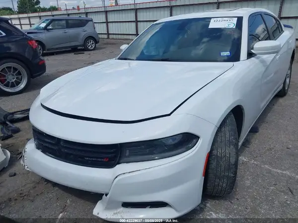 2C3CDXBG4NH208183 2022 DODGE CHARGER - Image 2