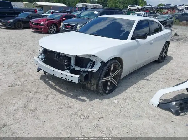 2C3CDXBG4PH519163 2023 DODGE CHARGER - Image 2