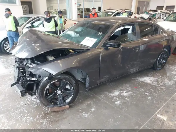 2C3CDXBG4PH529790 2023 DODGE CHARGER - Image 2