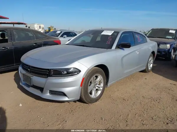 2C3CDXBG4PH642493 2023 DODGE CHARGER - Image 2