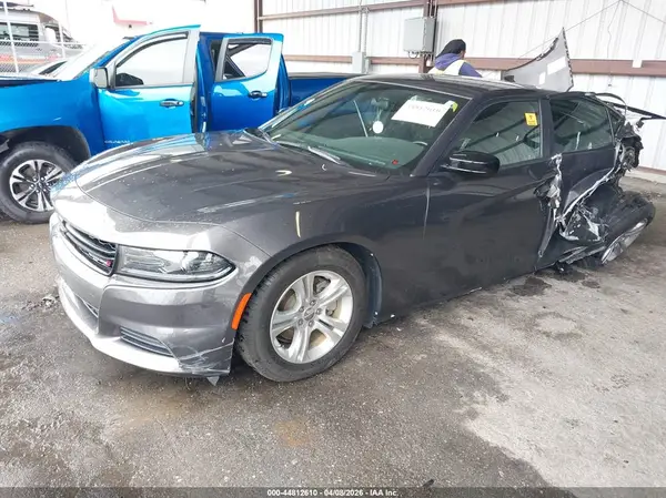 2C3CDXBG4PH674991 2023 DODGE CHARGER - Image 2