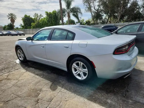 2C3CDXBG4PH690933 2023 DODGE CHARGER - Image 2