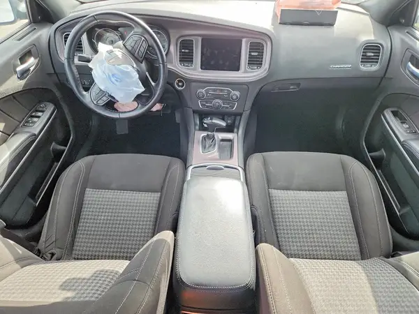 2C3CDXBG4PH690933 2023 DODGE CHARGER - Image 8