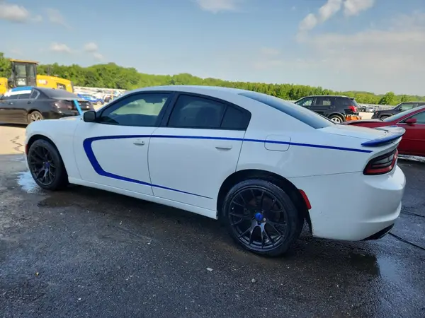 2C3CDXBG5GH242510 2016 DODGE CHARGER - Image 2