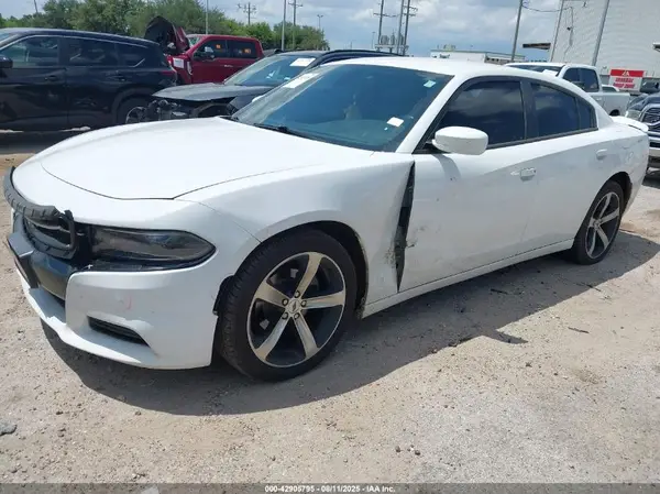 2C3CDXBG5HH627776 2017 DODGE CHARGER - Image 2