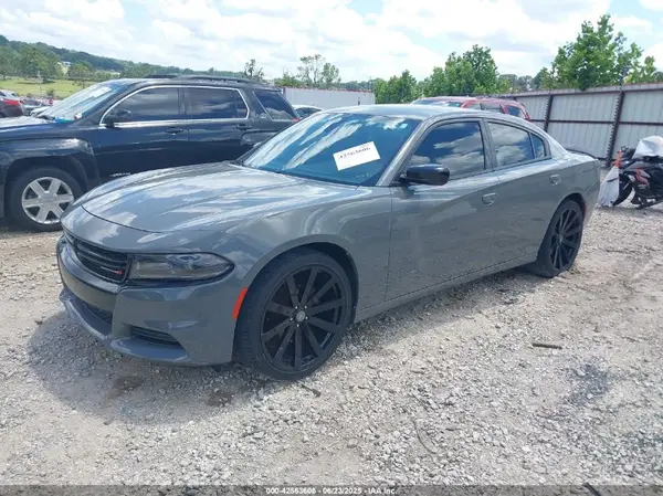 2C3CDXBG5HH643203 2017 DODGE CHARGER - Image 2