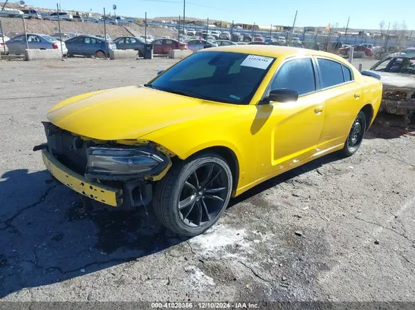 2C3CDXBG5HH657182 2017 DODGE CHARGER - Image 2