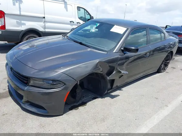 2C3CDXBG5JH120320 2018 DODGE CHARGER - Image 2